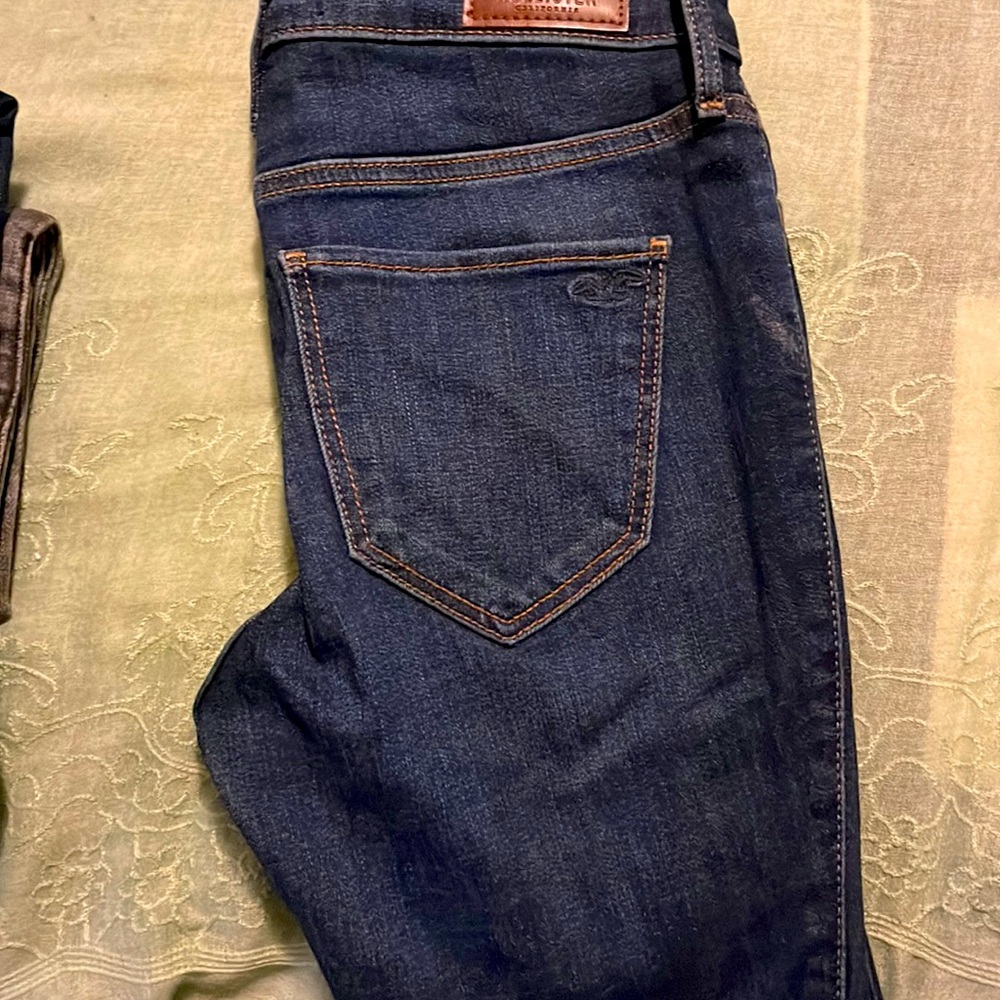 Hollister jeans